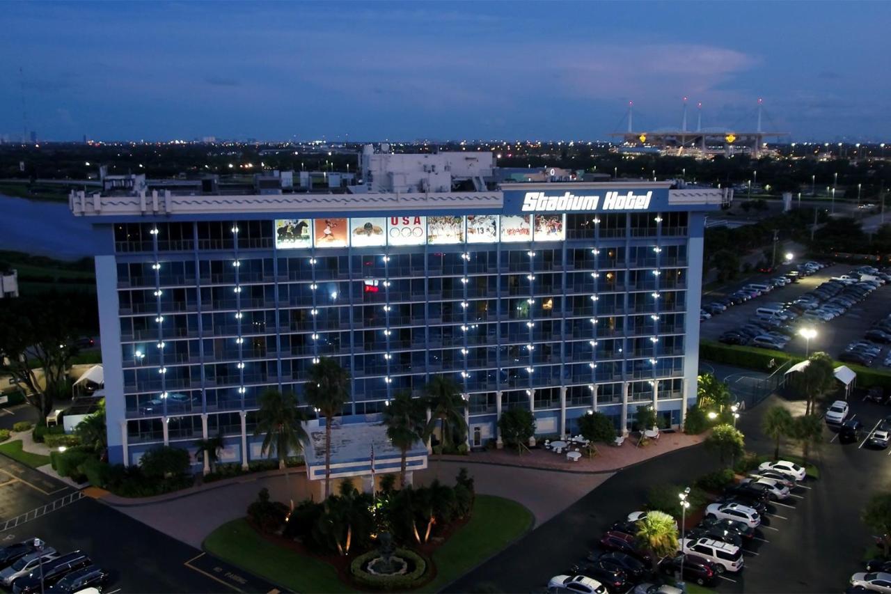 Stadium Hotel Miami Gardens Exterior foto